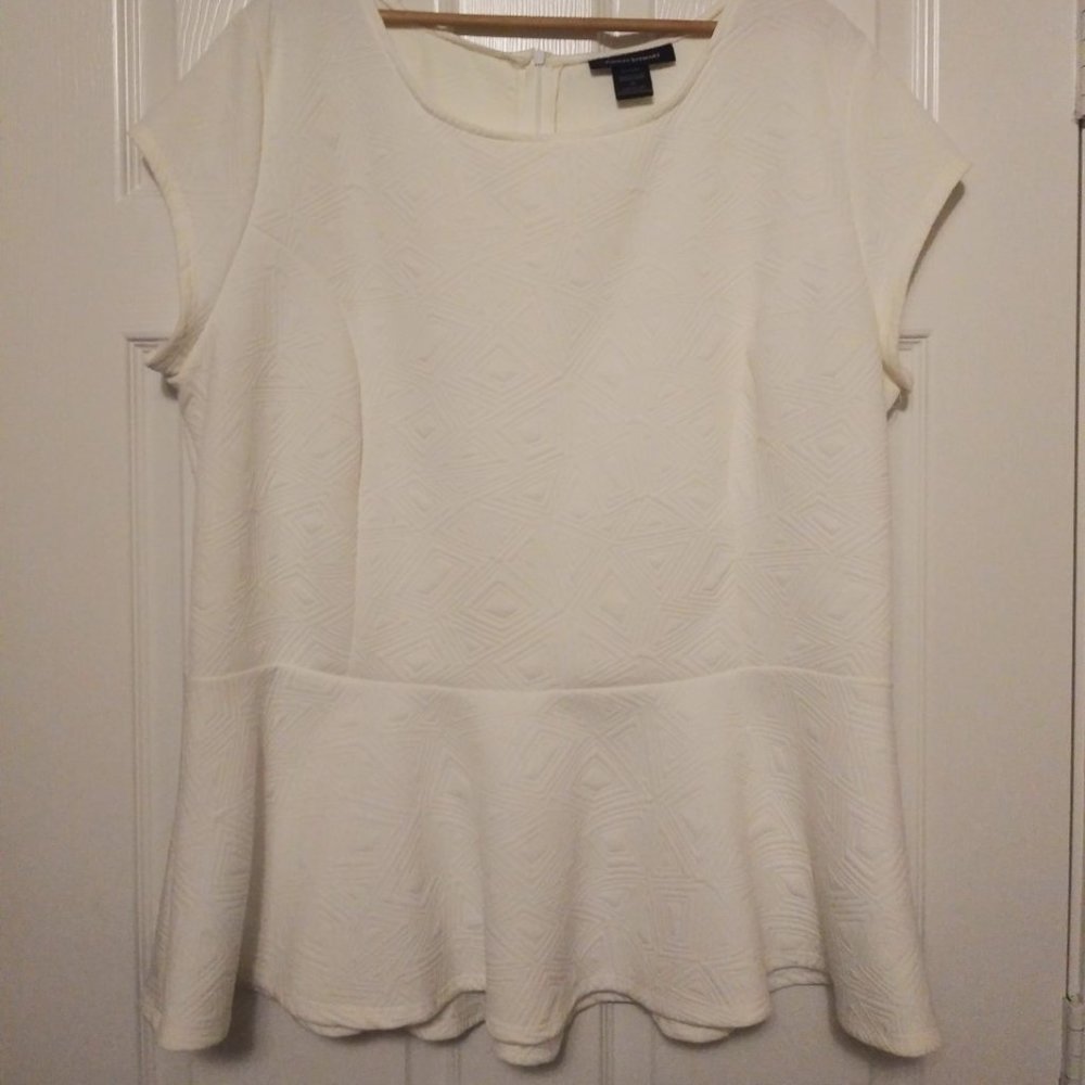 Ashley Stewarts White Top